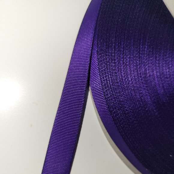 Grosgrain 5/8" Ribbon 100% Polyester 100 yards per roll - Picture 2 of 2